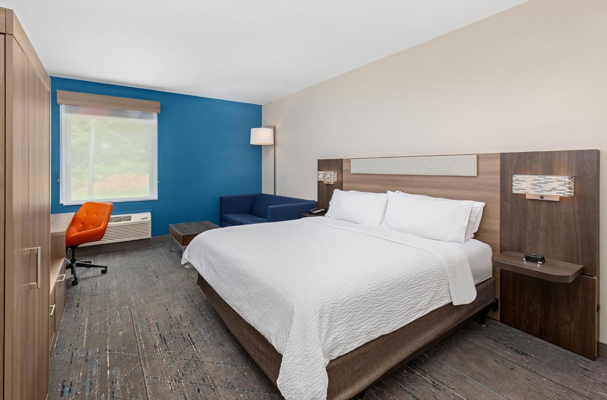 Holiday Inn Express Hurricane Mills Waverly By Ihg Екстериор снимка