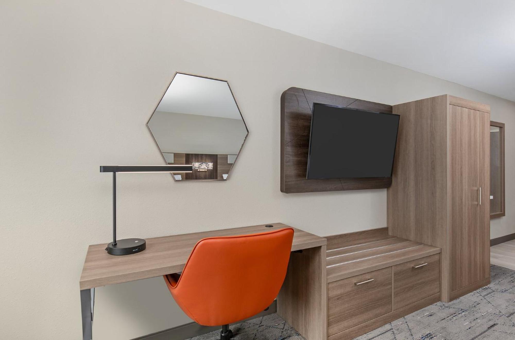 Holiday Inn Express Hurricane Mills Waverly By Ihg Екстериор снимка
