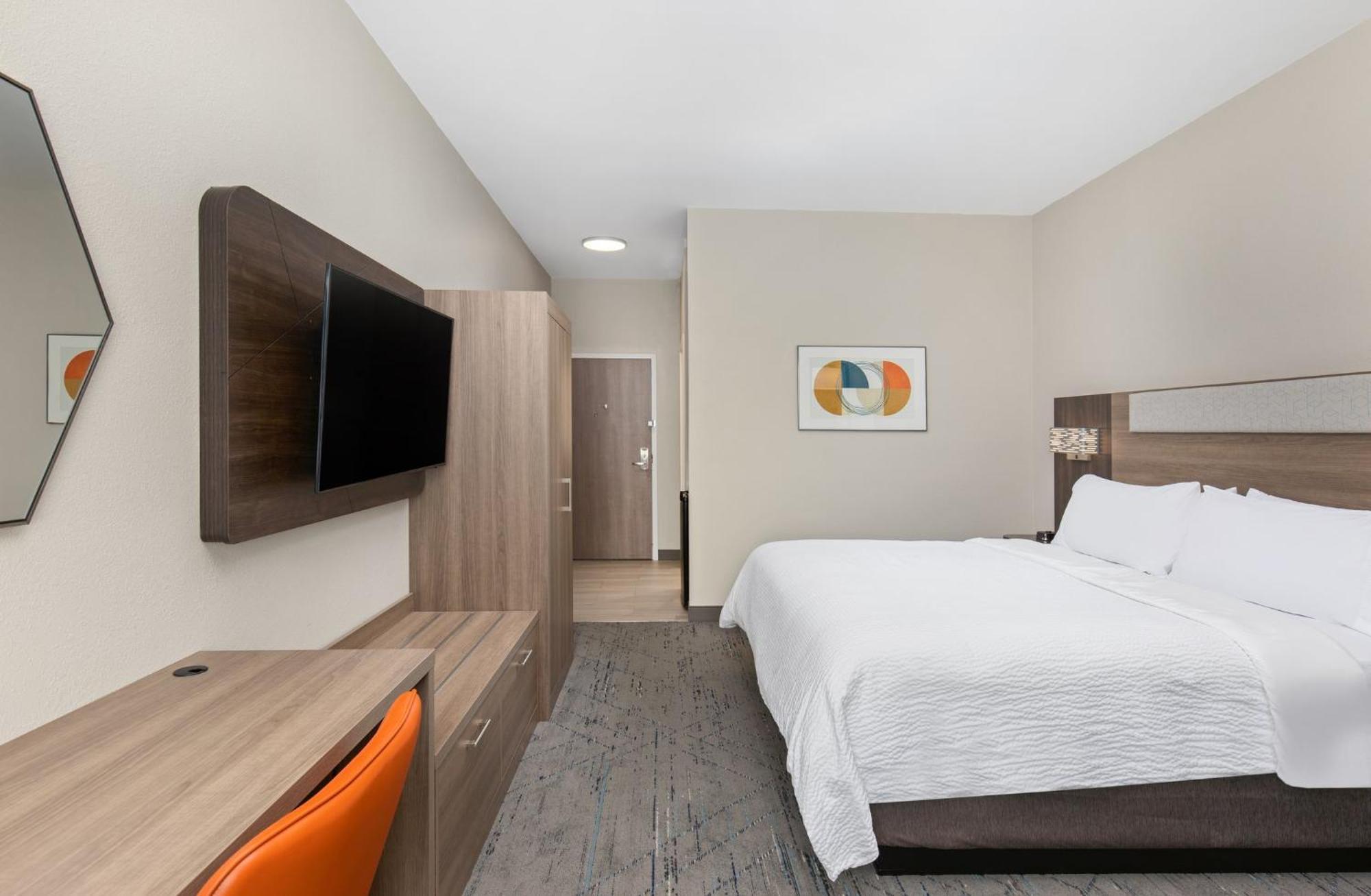 Holiday Inn Express Hurricane Mills Waverly By Ihg Екстериор снимка