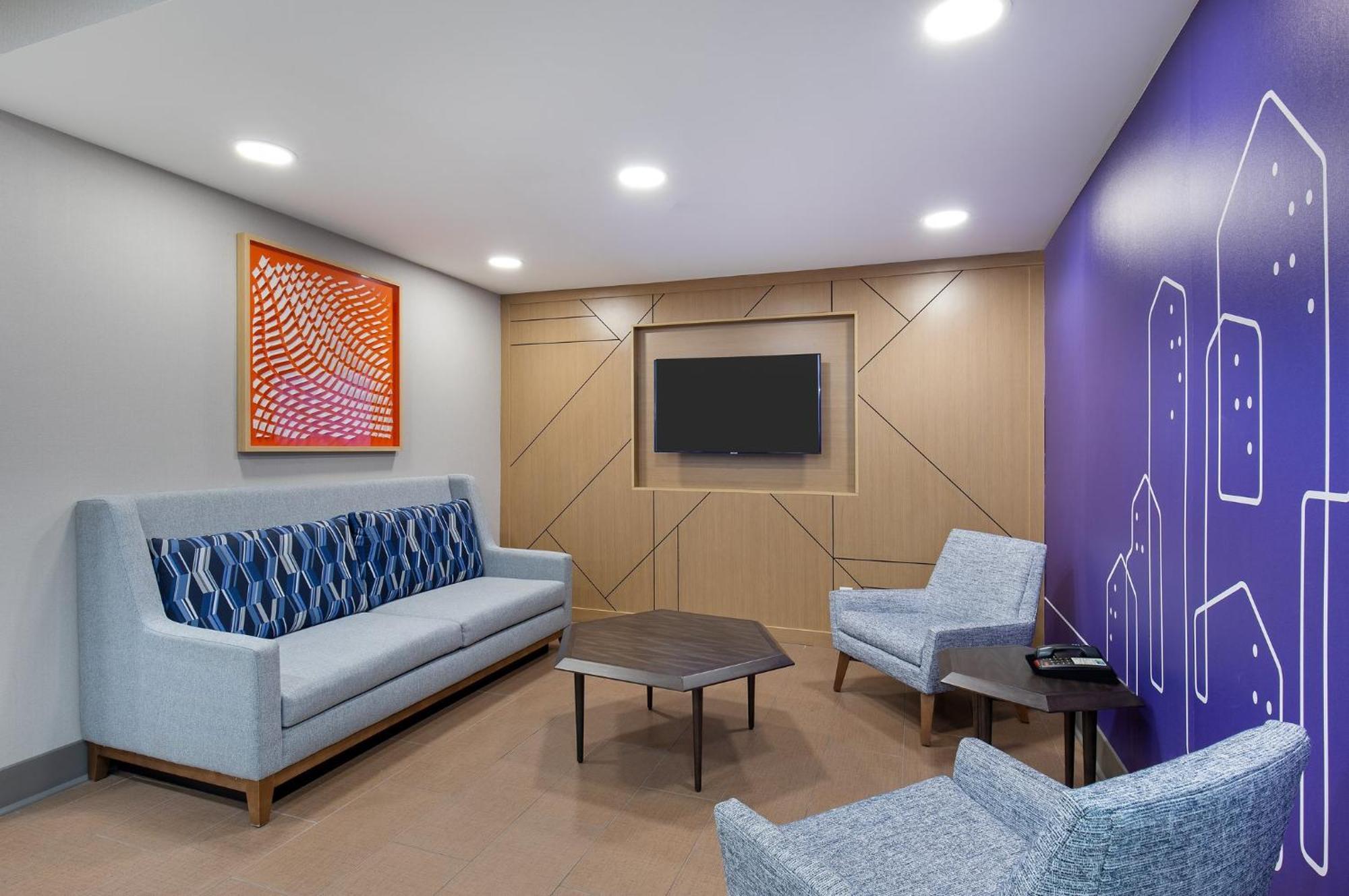 Holiday Inn Express Hurricane Mills Waverly By Ihg Екстериор снимка