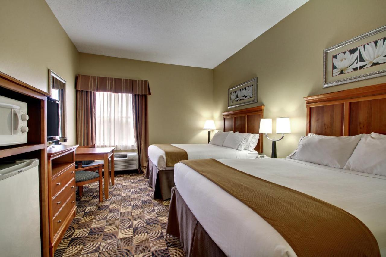 Holiday Inn Express Hurricane Mills Waverly By Ihg Екстериор снимка