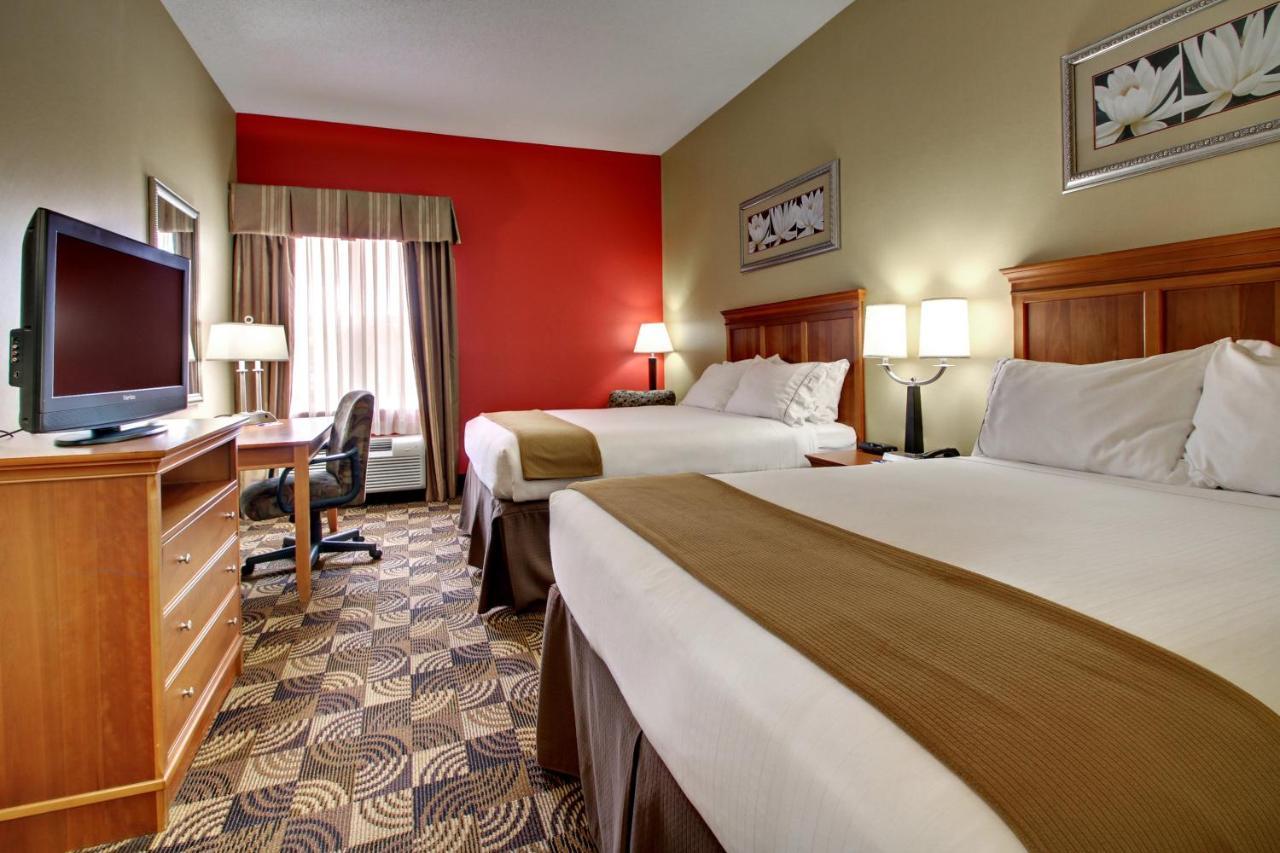 Holiday Inn Express Hurricane Mills Waverly By Ihg Екстериор снимка